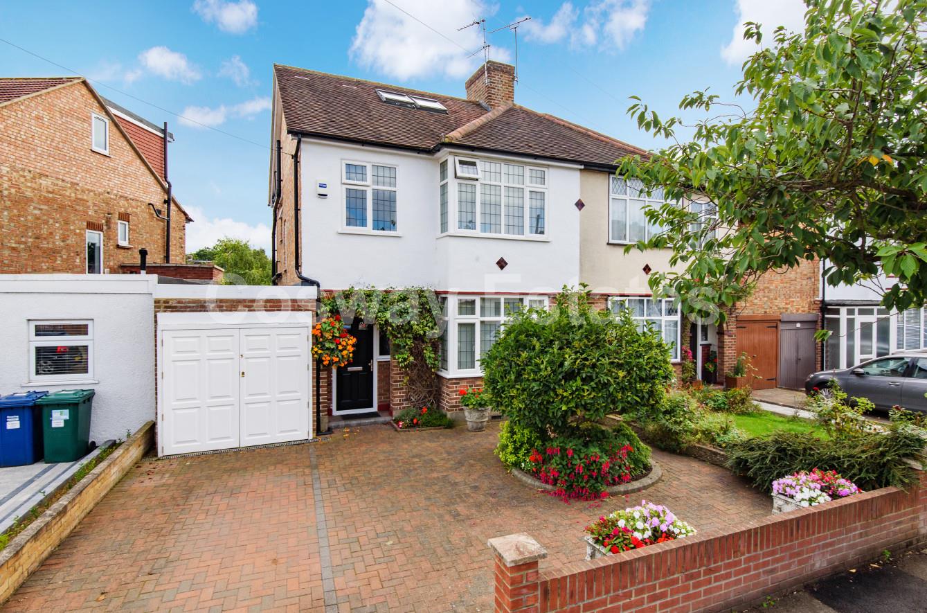 Aberdare Gardens, Mill Hill